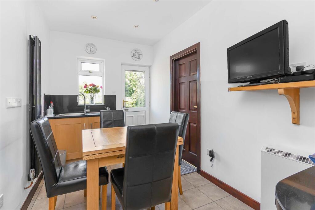 Wennel Ways, Southam Road