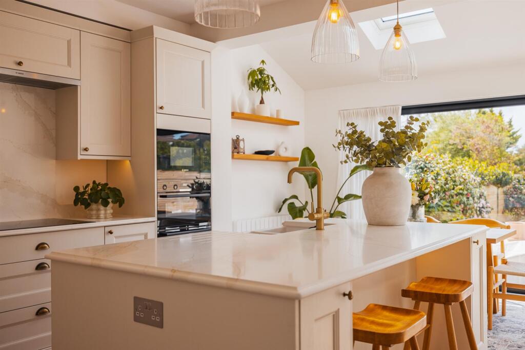 126 Brom Village Rd-21.jpg