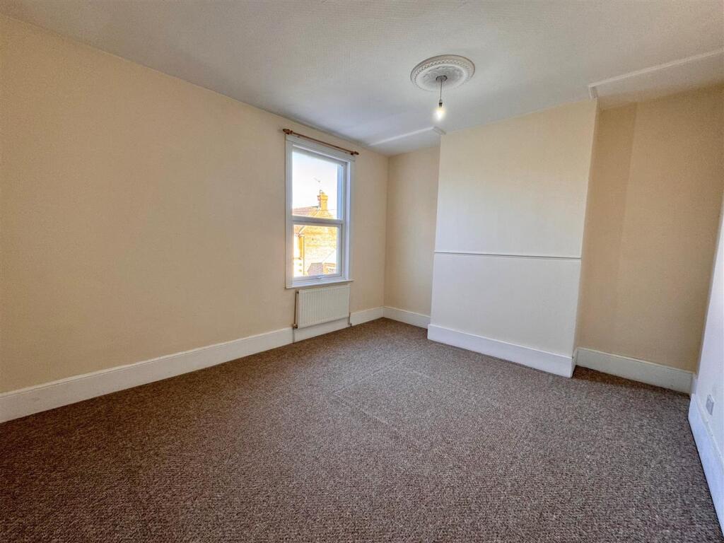 Bedroom.jpg