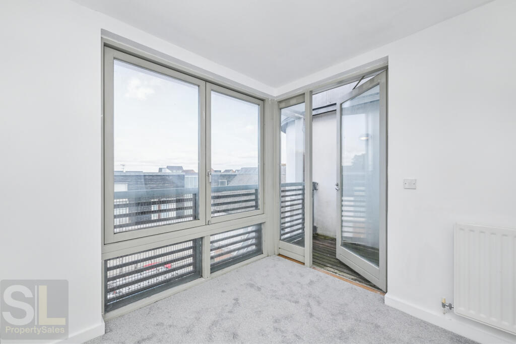 20251114034100_DSC_4185_T0DTb