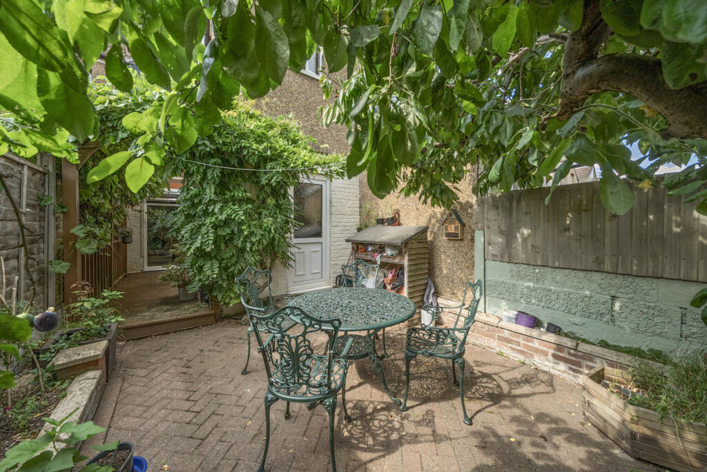 1325730-5-687a695...