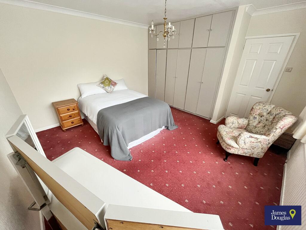 Bed12
