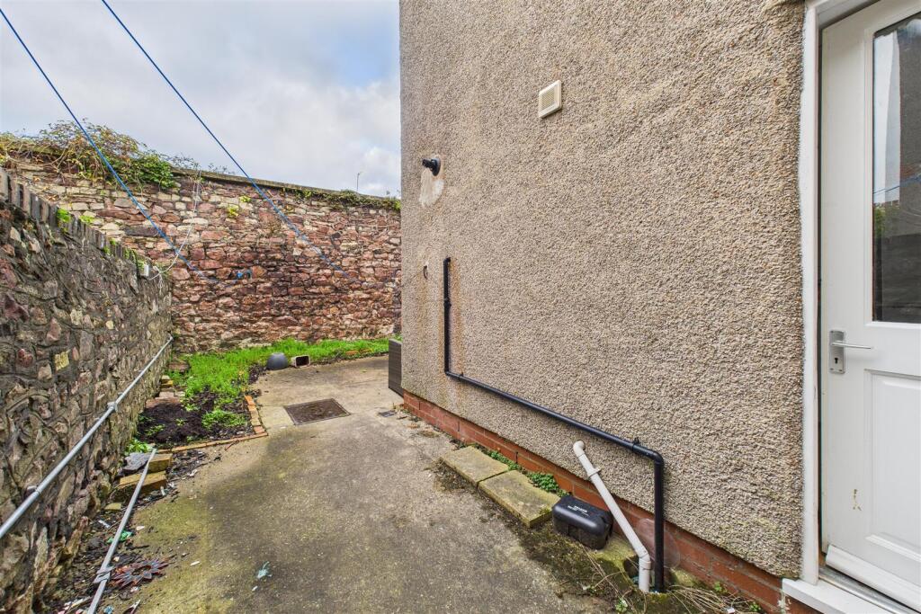 4 Osborne Villas, Kingsdown, Bristol BS2 8BP | Fre