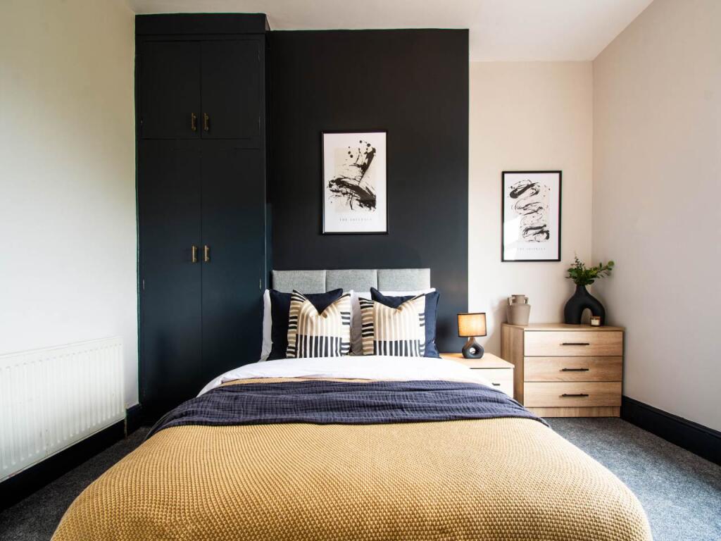 113 Cemetery RD R3 (