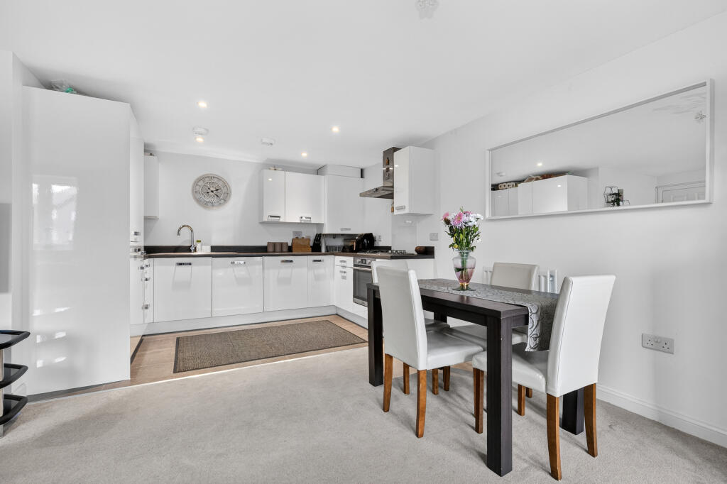 Potter Crescent, Wokingham, RG41