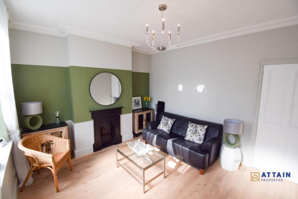 Living Room.jpg