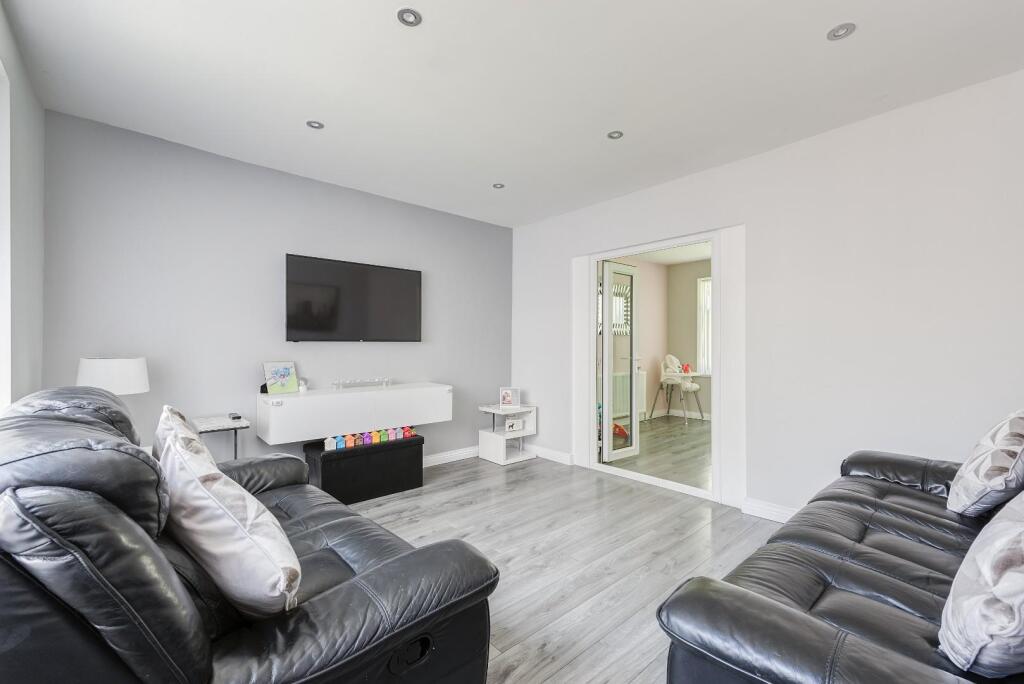 23CarvilleDrive(Interior)(2of21).jpg