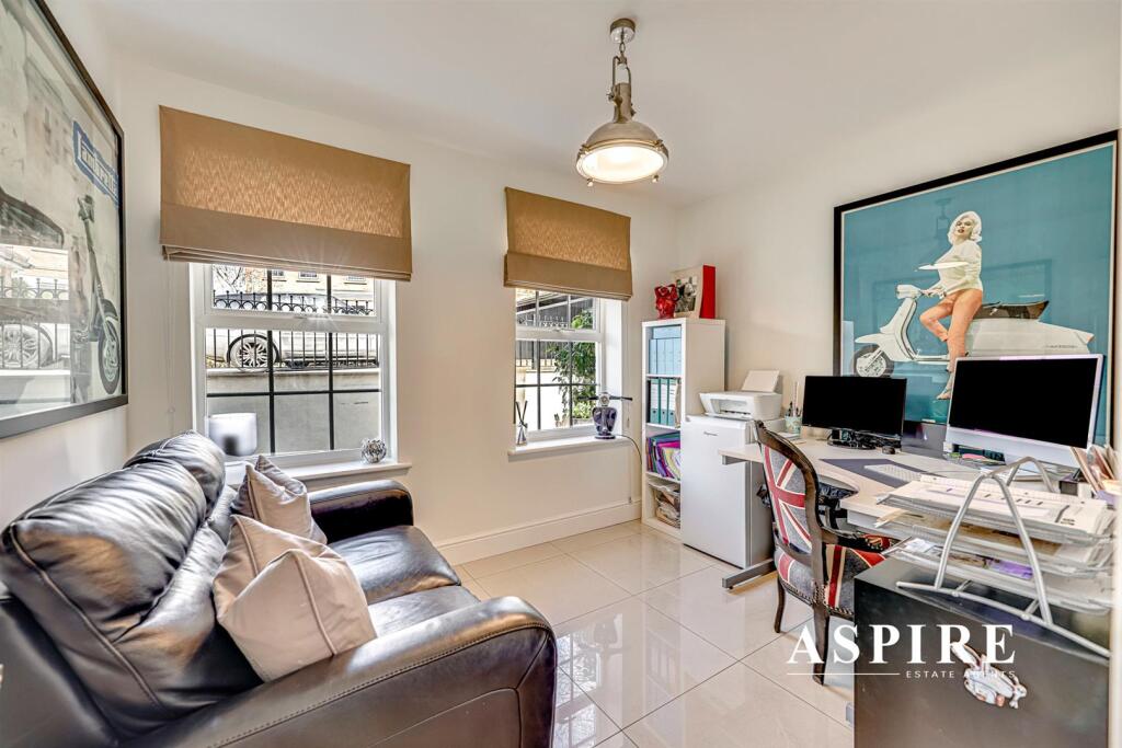 Aspire Estate Agents103.jpg