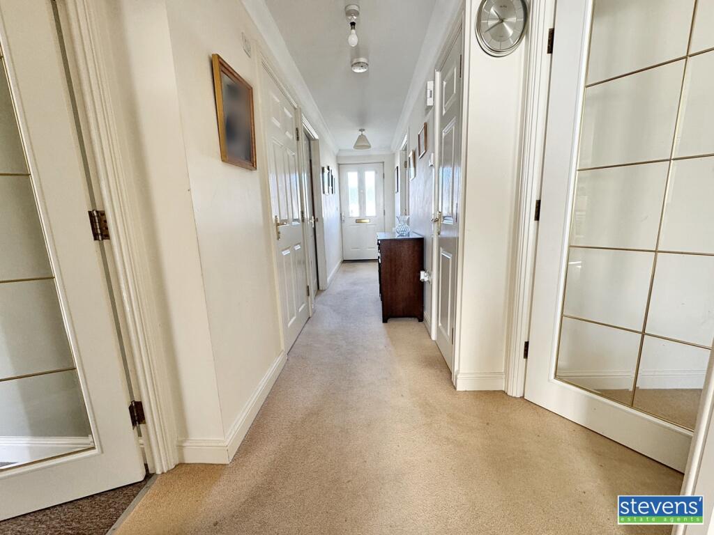 image00004_blurred (6)