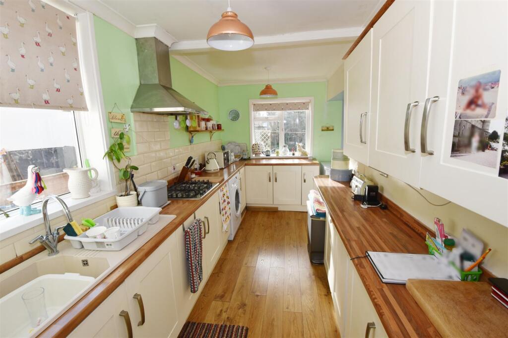 Kitchen shot.jpg