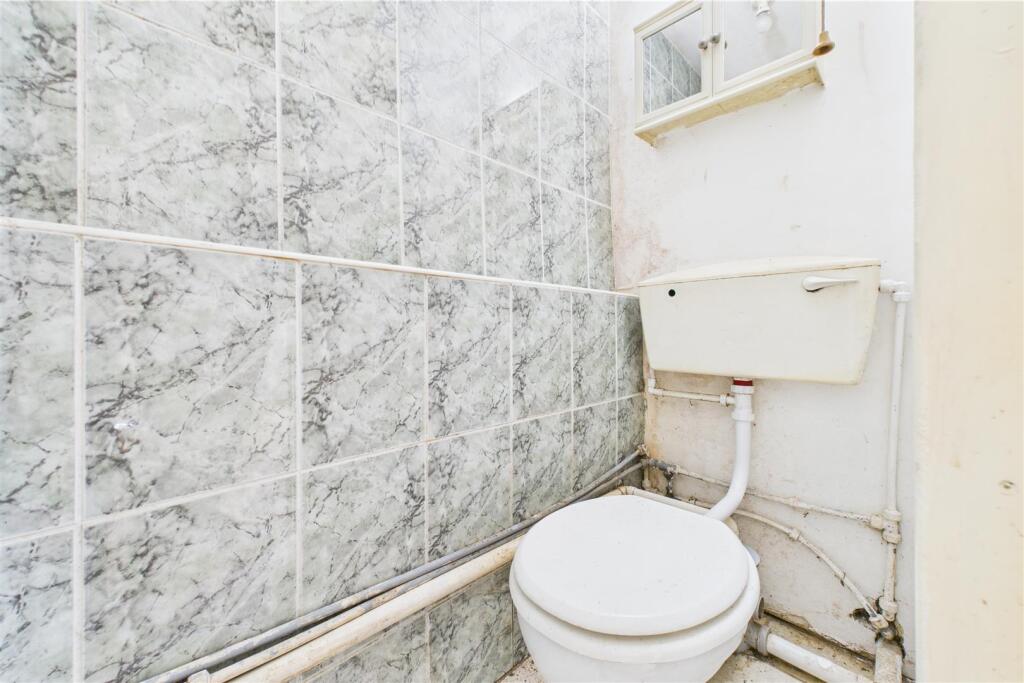 Building @ 182 Whitehall Road Redfield, Bristol, B