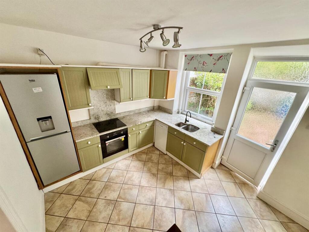 PHOTO-2025-09-24-08-12-54 (7).jpg