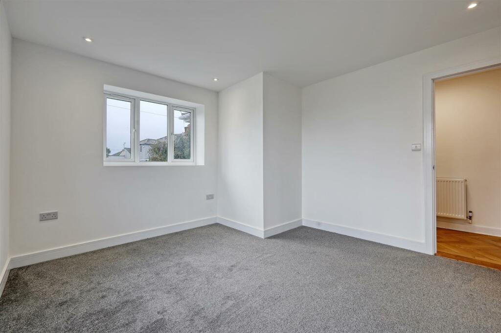 img_0271_6 copy 2.jpg