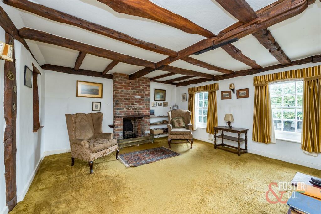 High Street, Norton House-2.JPG