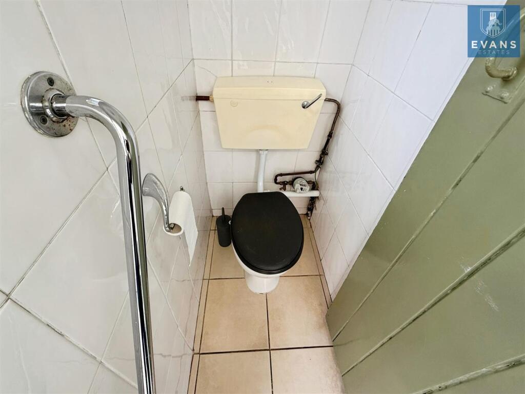 Ground Floor Cloakroom