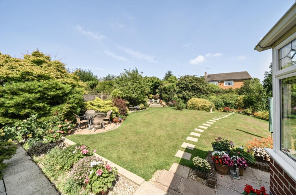 1328874-16-68865d0c5e1e5