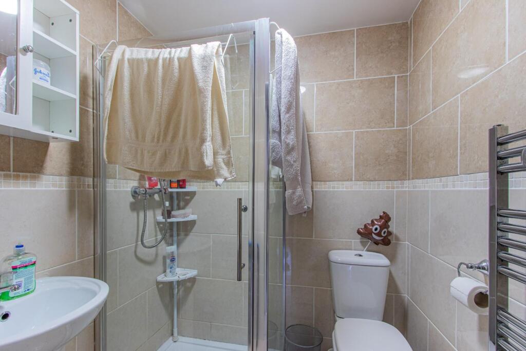 Richmond Crescent 11, 3-5.jpg