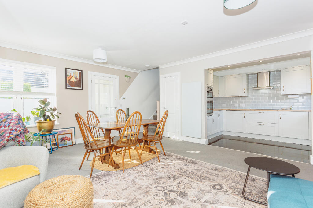 Open Plan Dining/Living/Kitchen Space