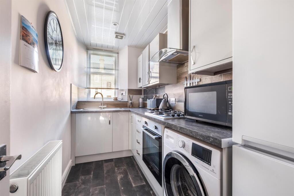 37E BALDOVAN (2).jpg