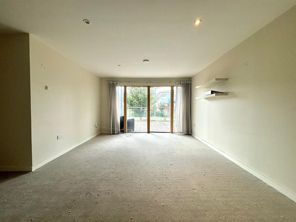 Lounge.jpeg
