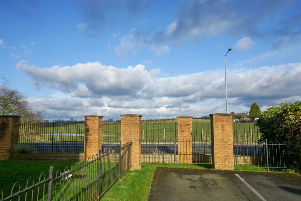PARKING VIEW (1 of 1).jpg
