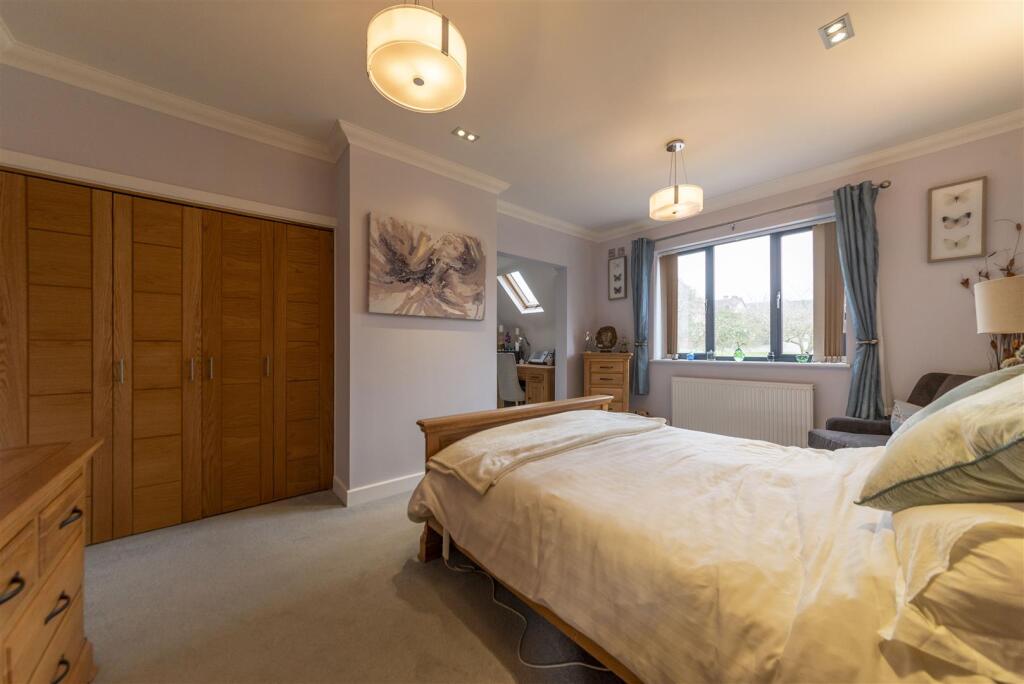 Bedroom 1 En-Suite