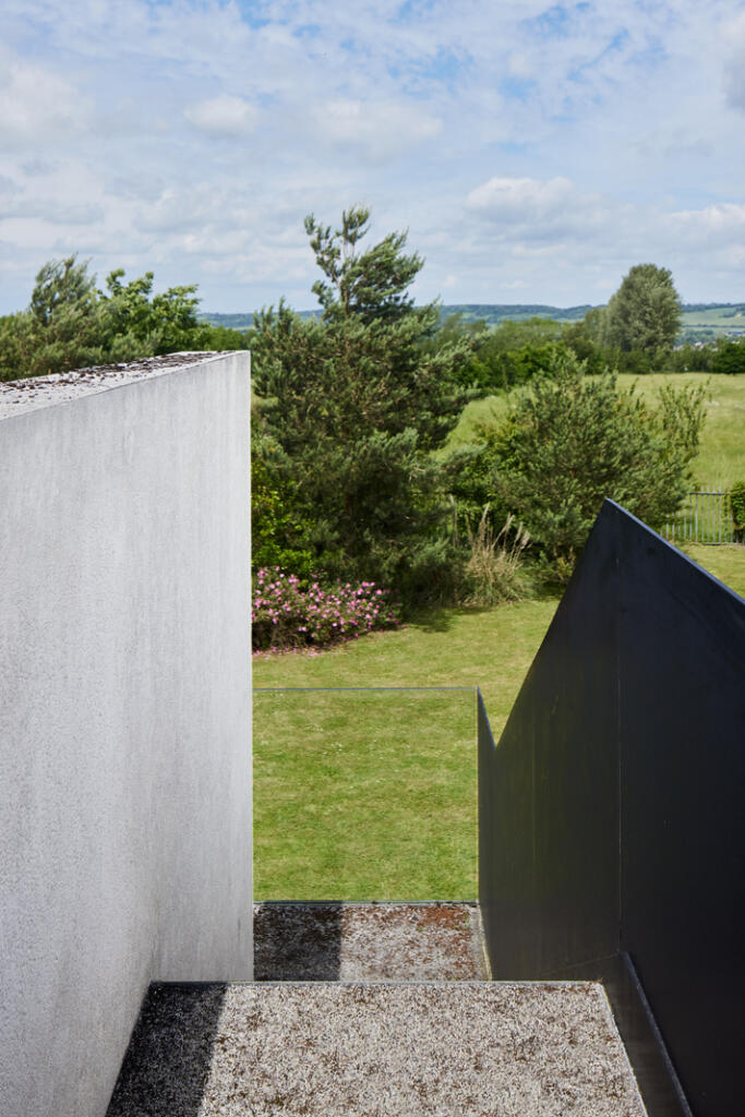 218862 - DGLA1224.jpg