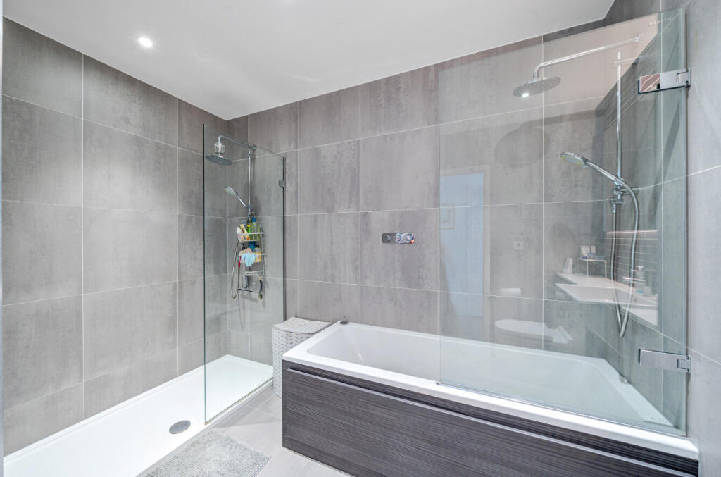 1330397-14-688758...