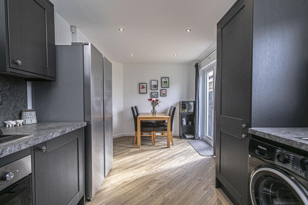 KITCHEN TO DINING
