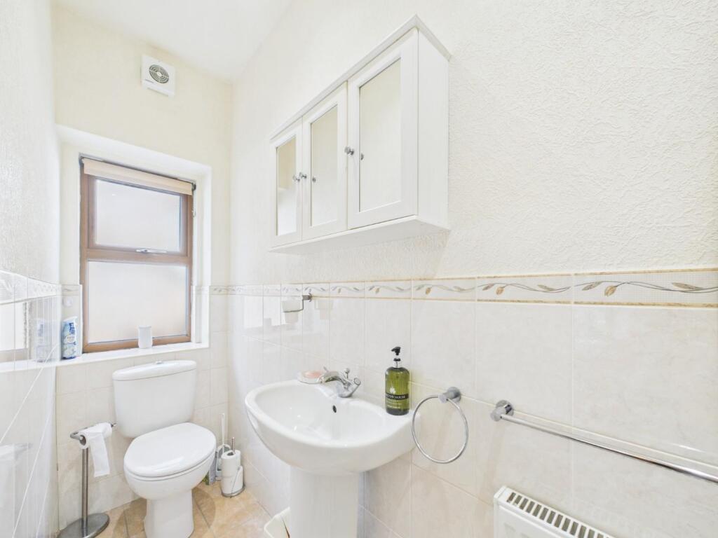 Ensuite Shower Room