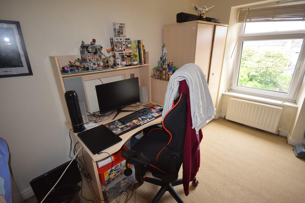 BEDROOM 3