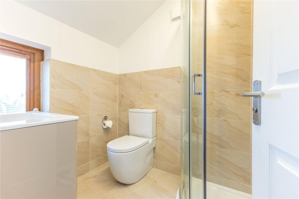 En Suite Shower Room