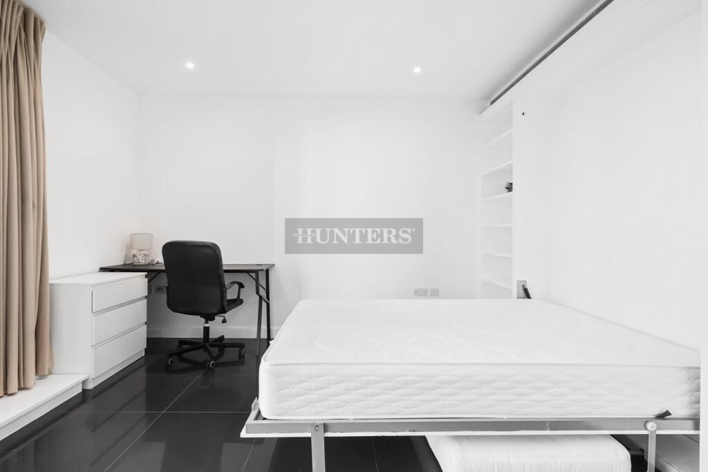 Bedroom           .jpg