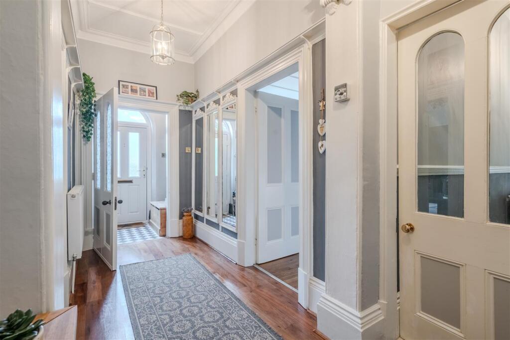 Hall.jpg