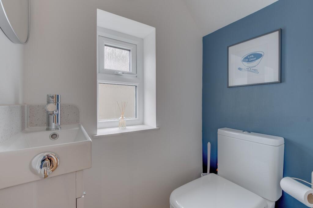 Harport Road, Greenlands, Redditch, B98