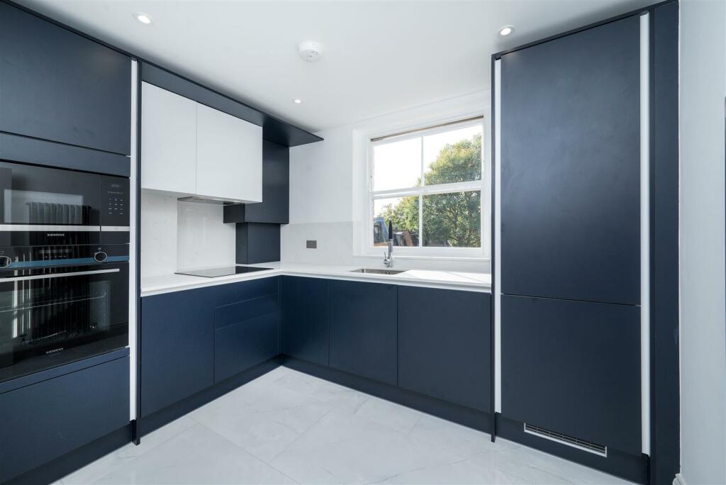 Kitchen 1 - Edgware Road.jpeg