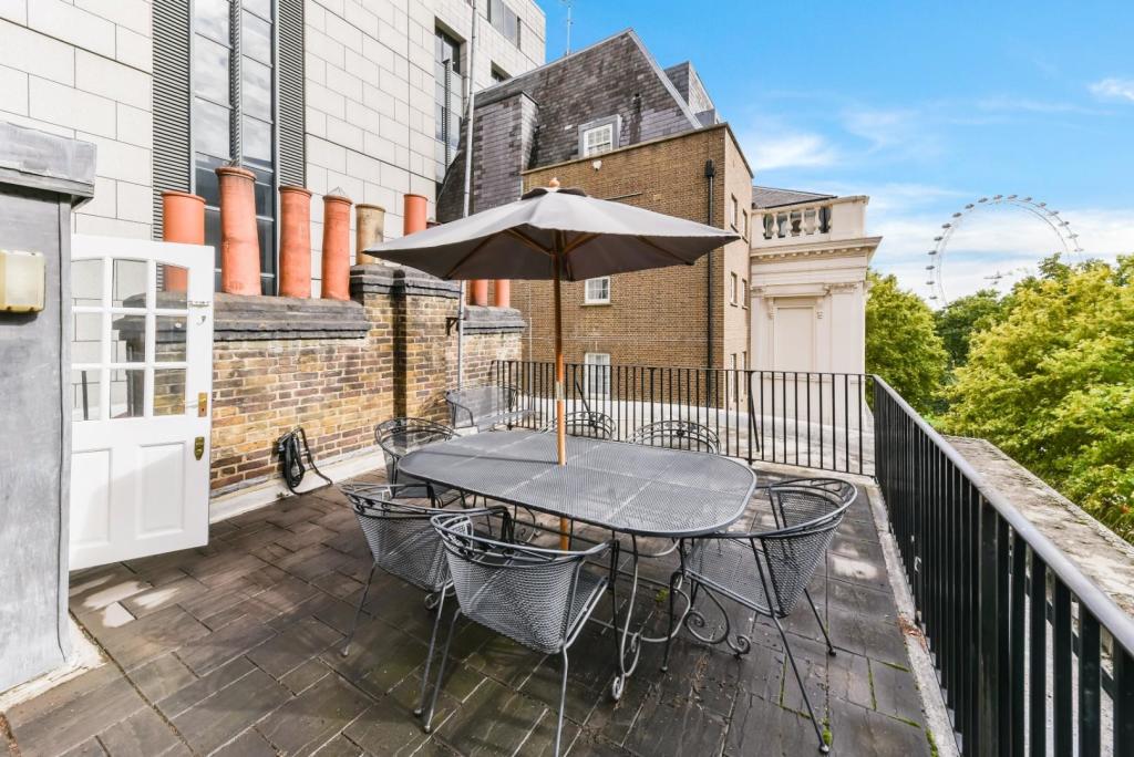 CRAVEN STREET, 25 (39).jpg