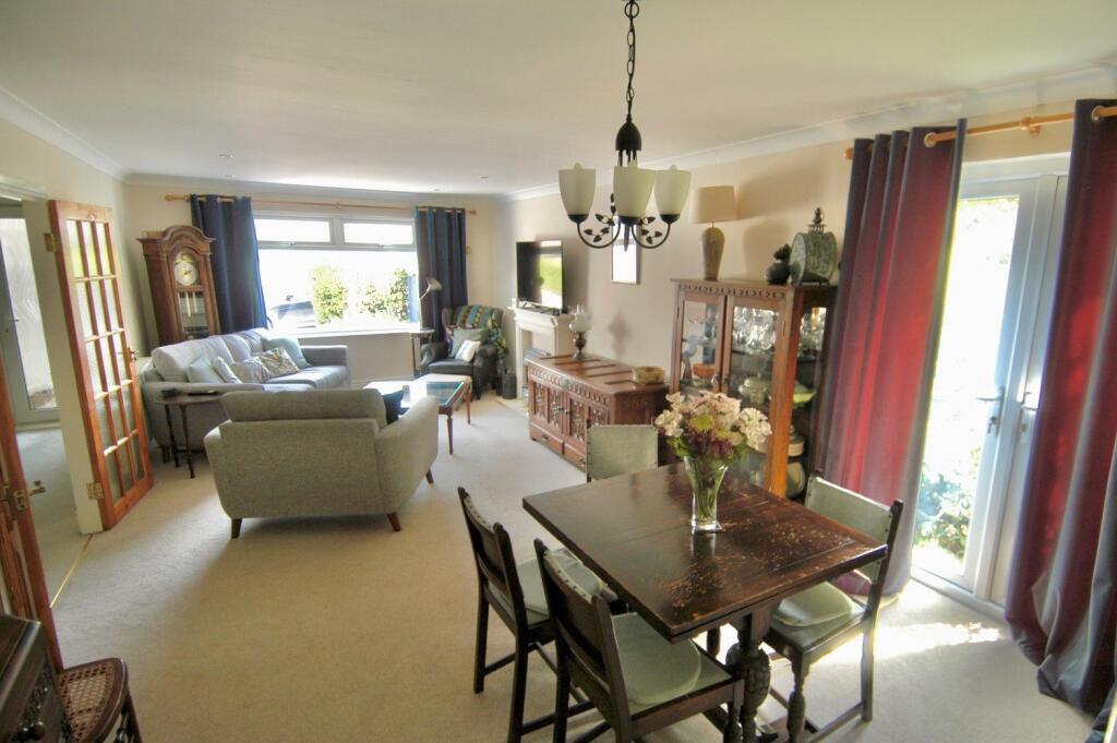 Seaview Avenue, Irby, Wirral, CH61