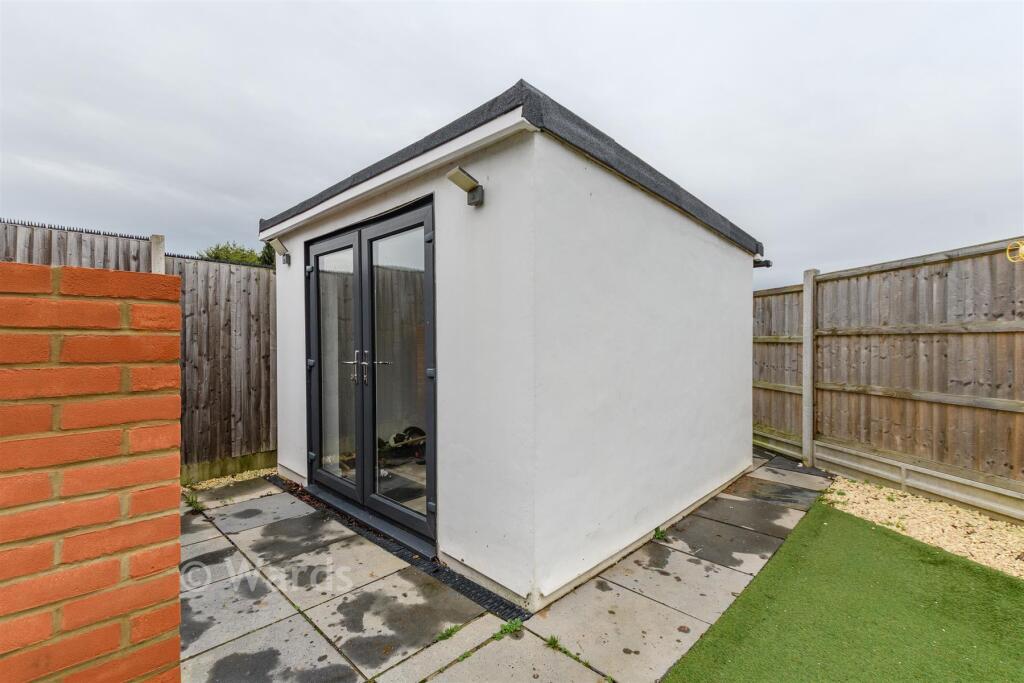 Workshop/Outbuildings