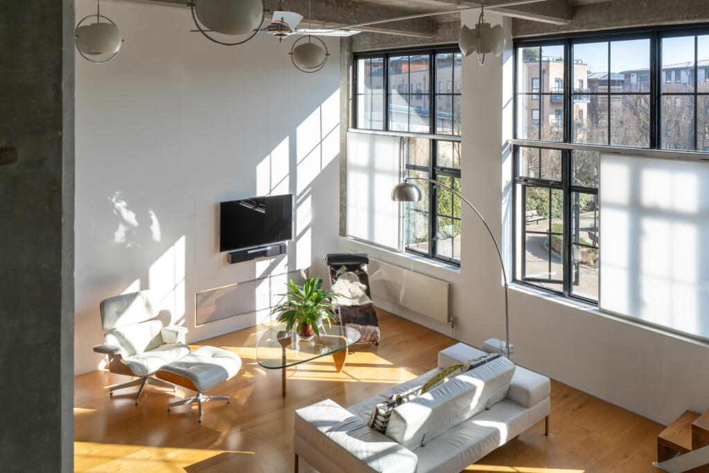 267834 - a0O0X00000QXLiuUAH_N17-edit.jpg