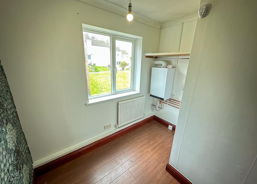 SINGLE BEDROOM 3
