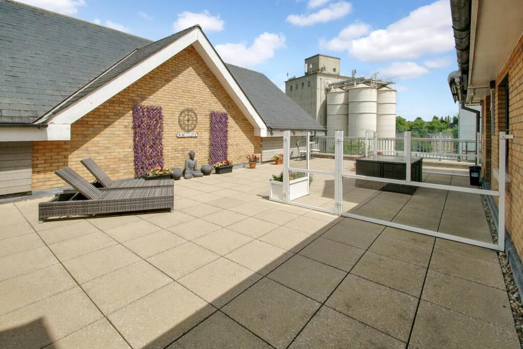 2025-05-31 13.05.52.jpg