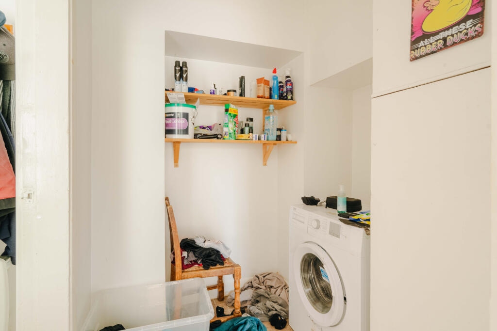 Garden Flat - Uility Space