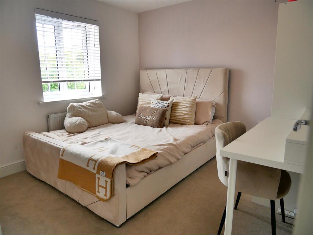 BEDROOM TWO