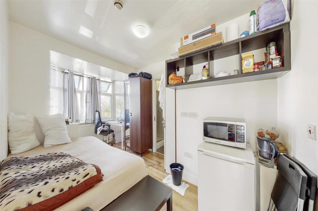 53 Chartley Avenue - eItLhVaSq5SWTka8c3Y3.jpg