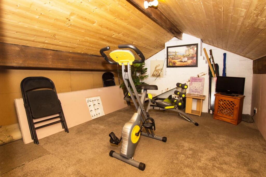 Hazel Avenue (14).jpg