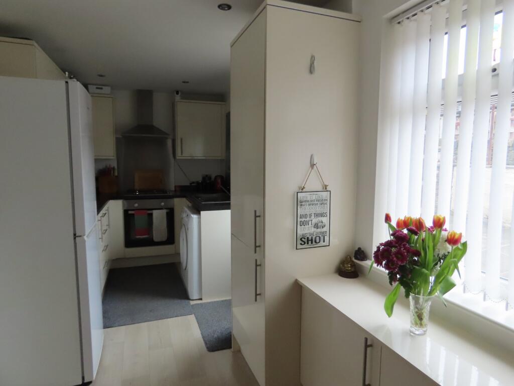 Kitchen/Dining