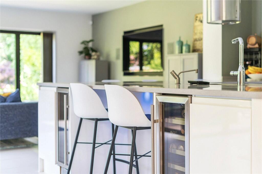 Kitchen Feature