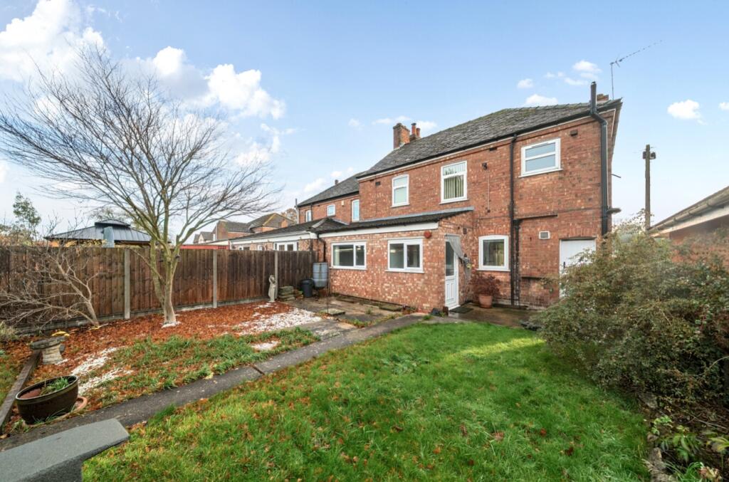 1385952-8-6932ce157d9cd