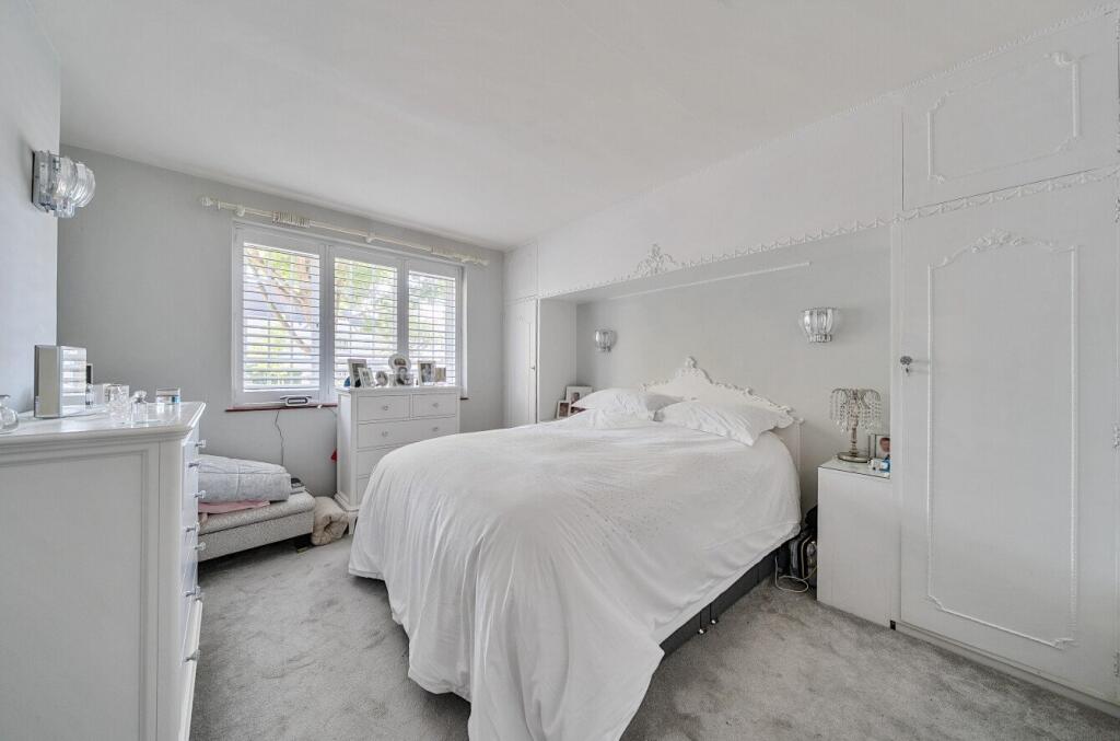 1291197-4-682b56e...